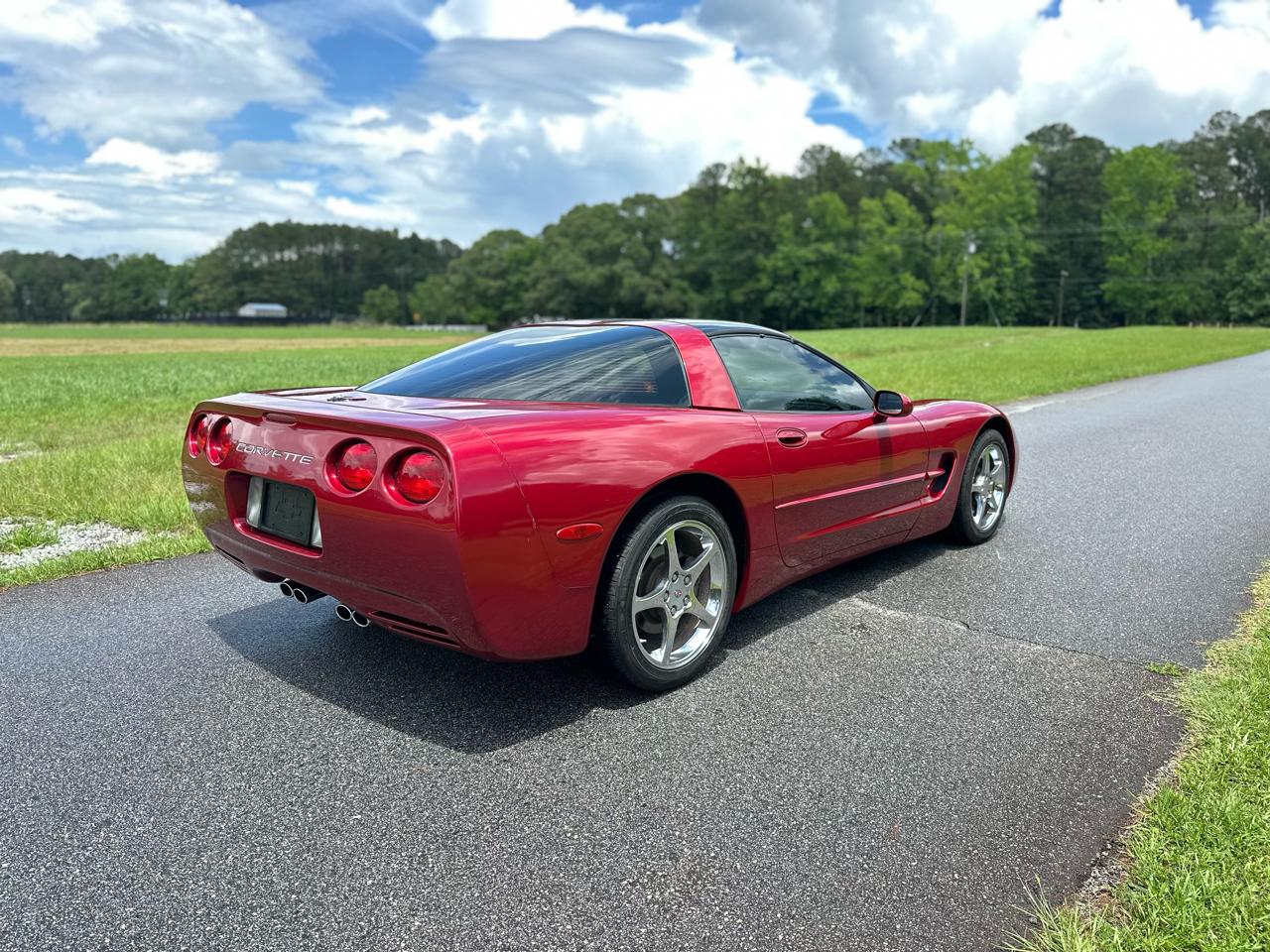 Chevrolet Corvette Coupe 2001