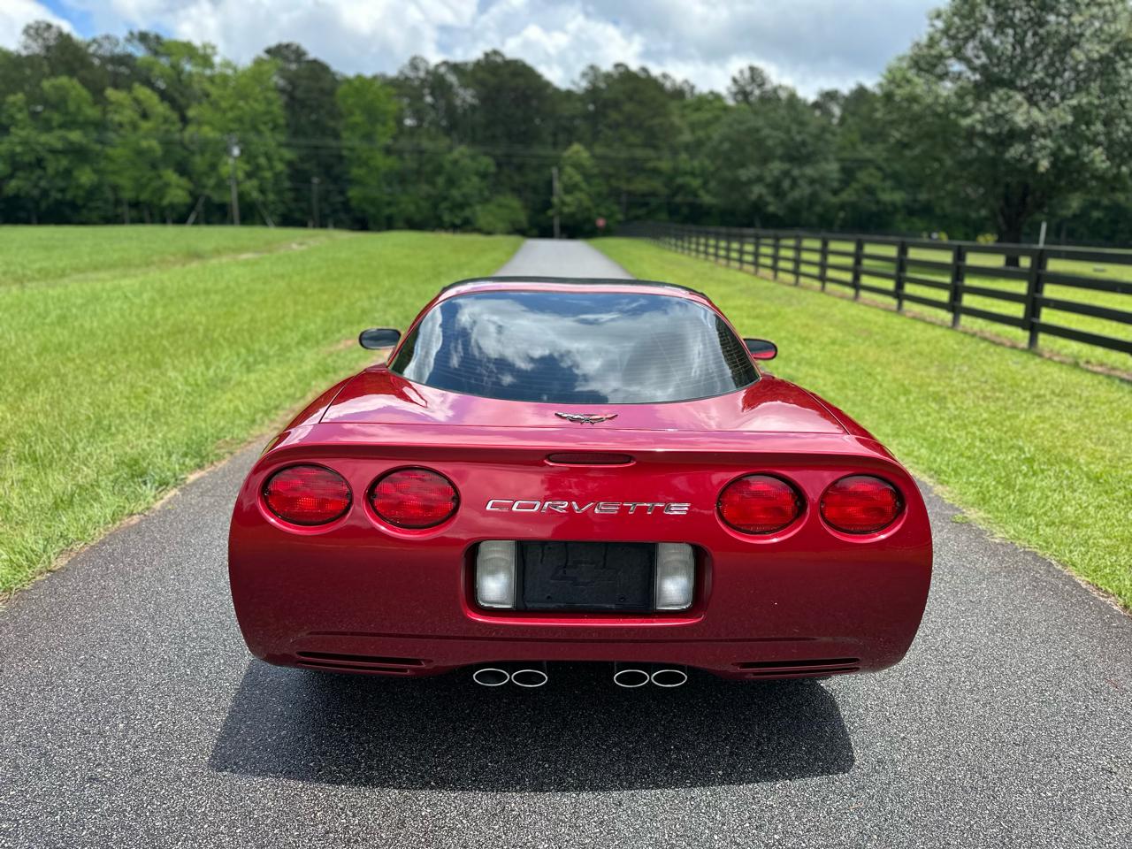 Chevrolet Corvette Coupe 2001