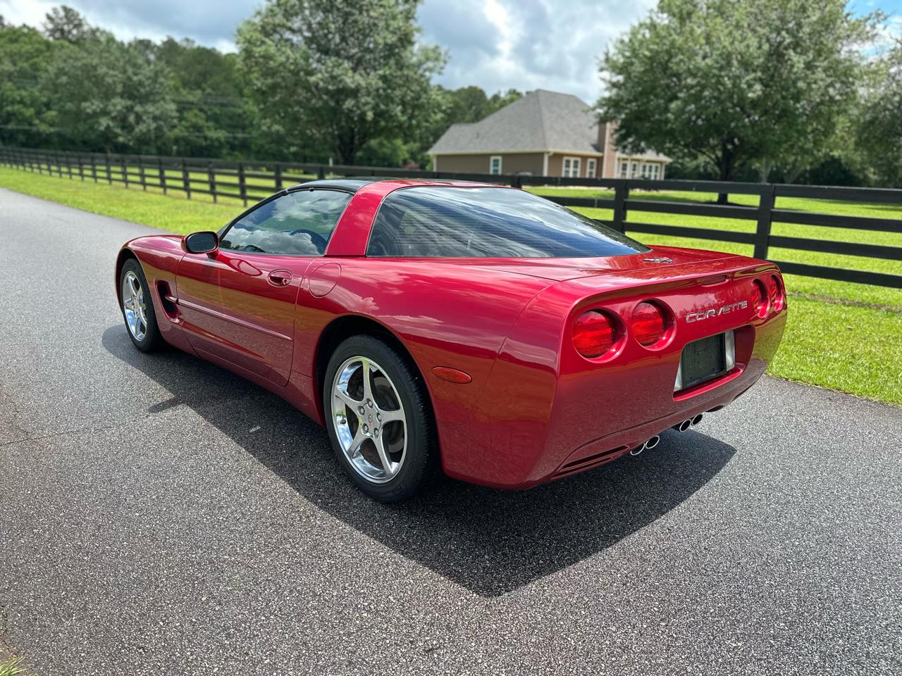 Chevrolet Corvette Coupe 2001