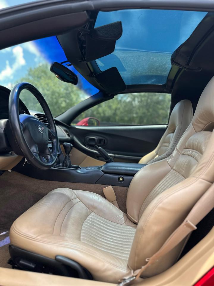 Chevrolet Corvette Coupe 2001