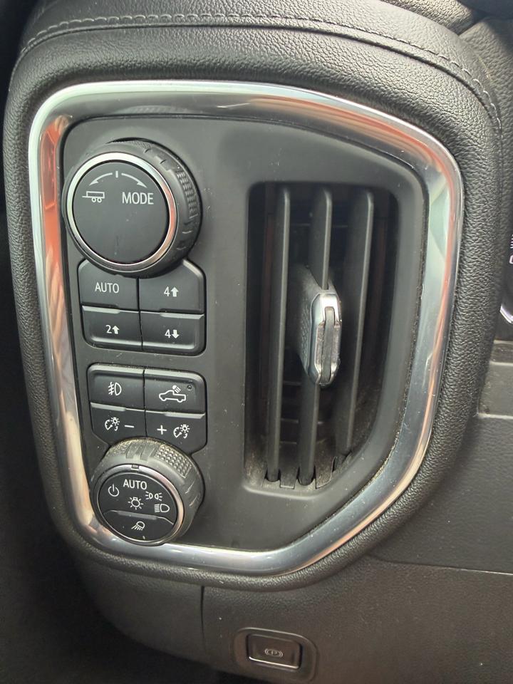 Chevrolet Silverado 1500 4WD Crew Cab 147" LT Trail Boss 2021