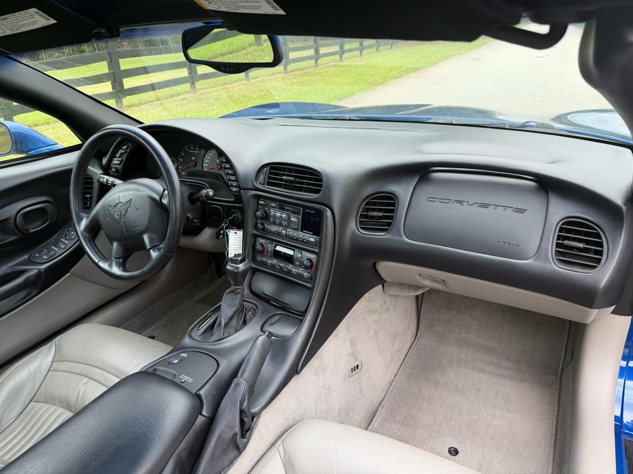 Chevrolet Corvette Coupe 2002