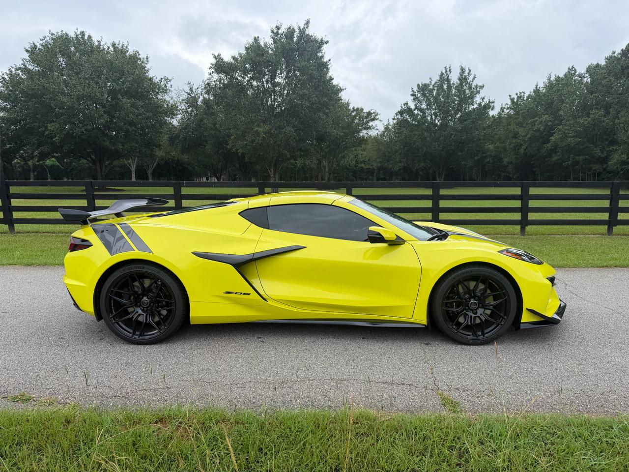 Chevrolet Corvette Z06 Coupe w/1LZ 2024