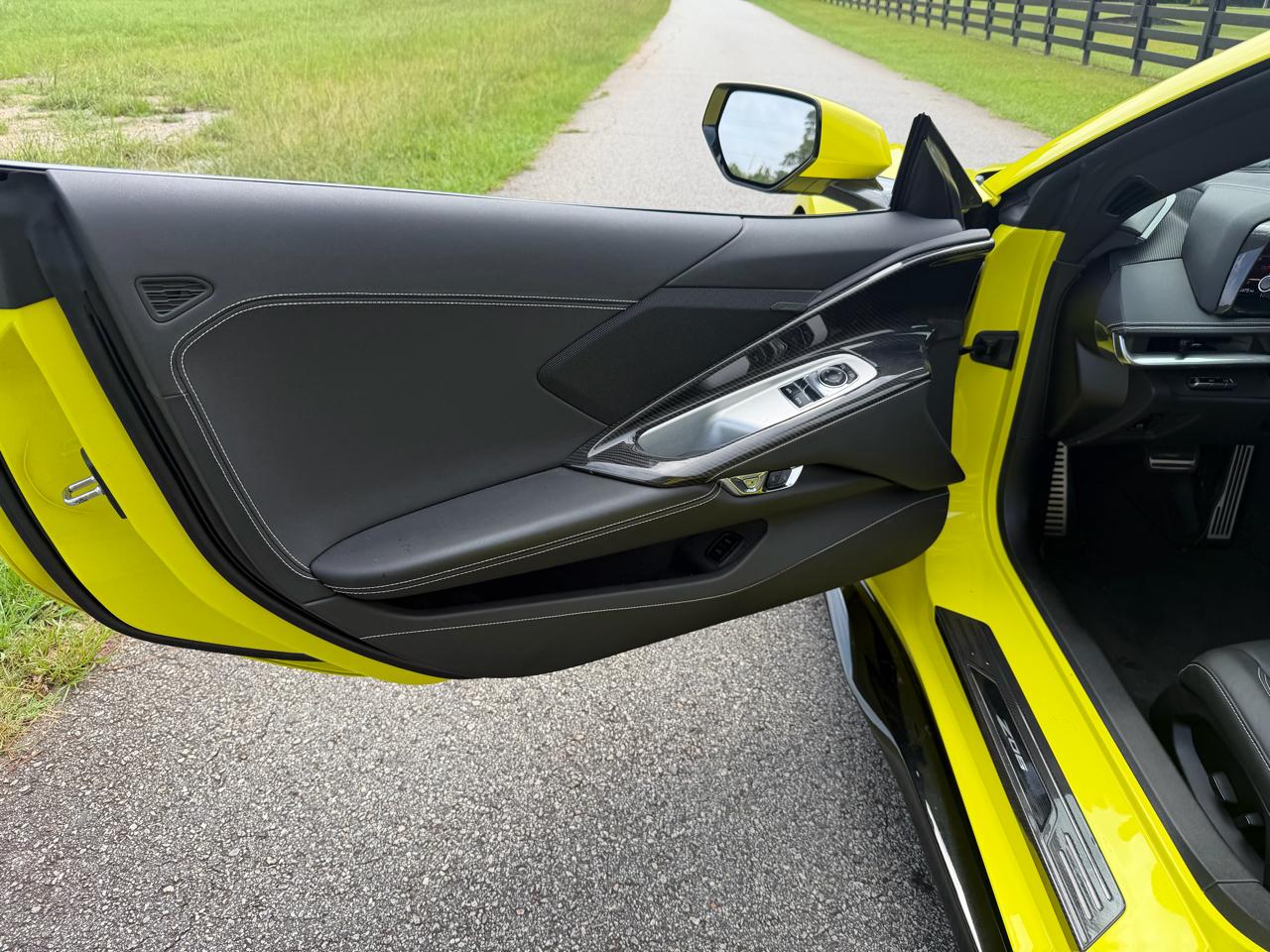 Chevrolet Corvette Z06 Coupe w/1LZ 2024