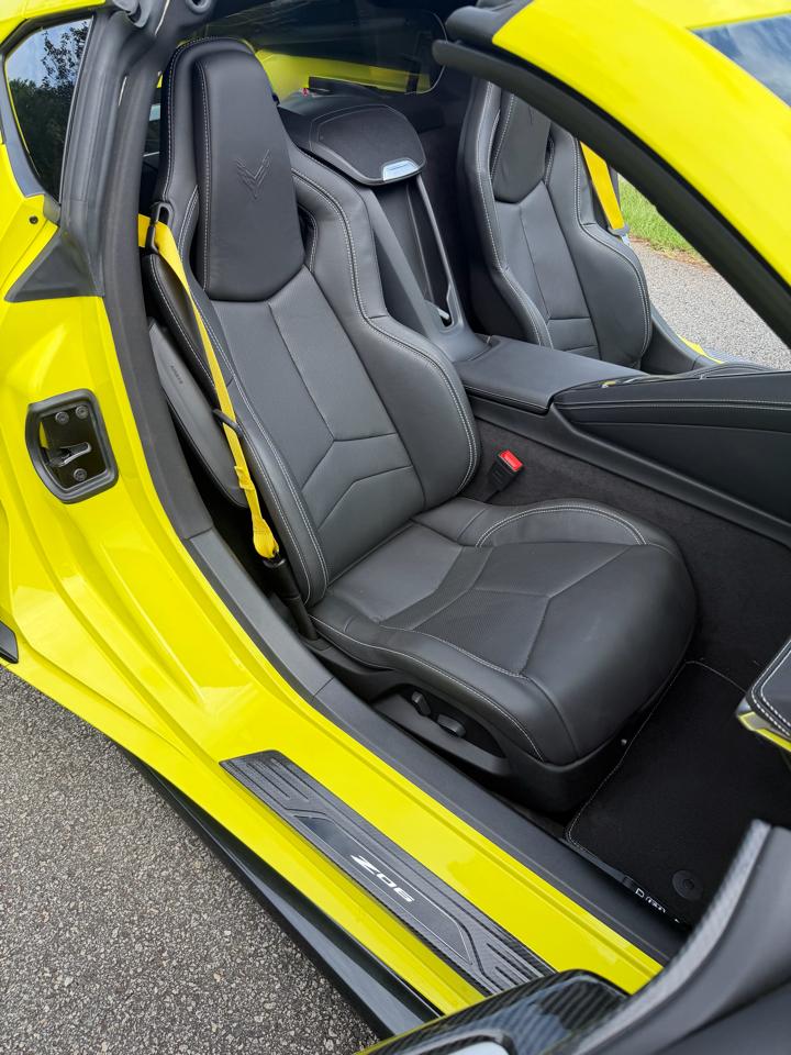 Chevrolet Corvette Z06 Coupe w/1LZ 2024