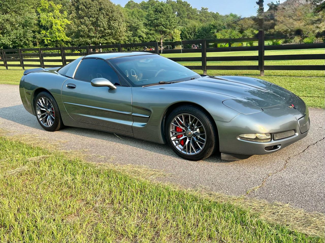 Chevrolet Corvette Coupe 2004