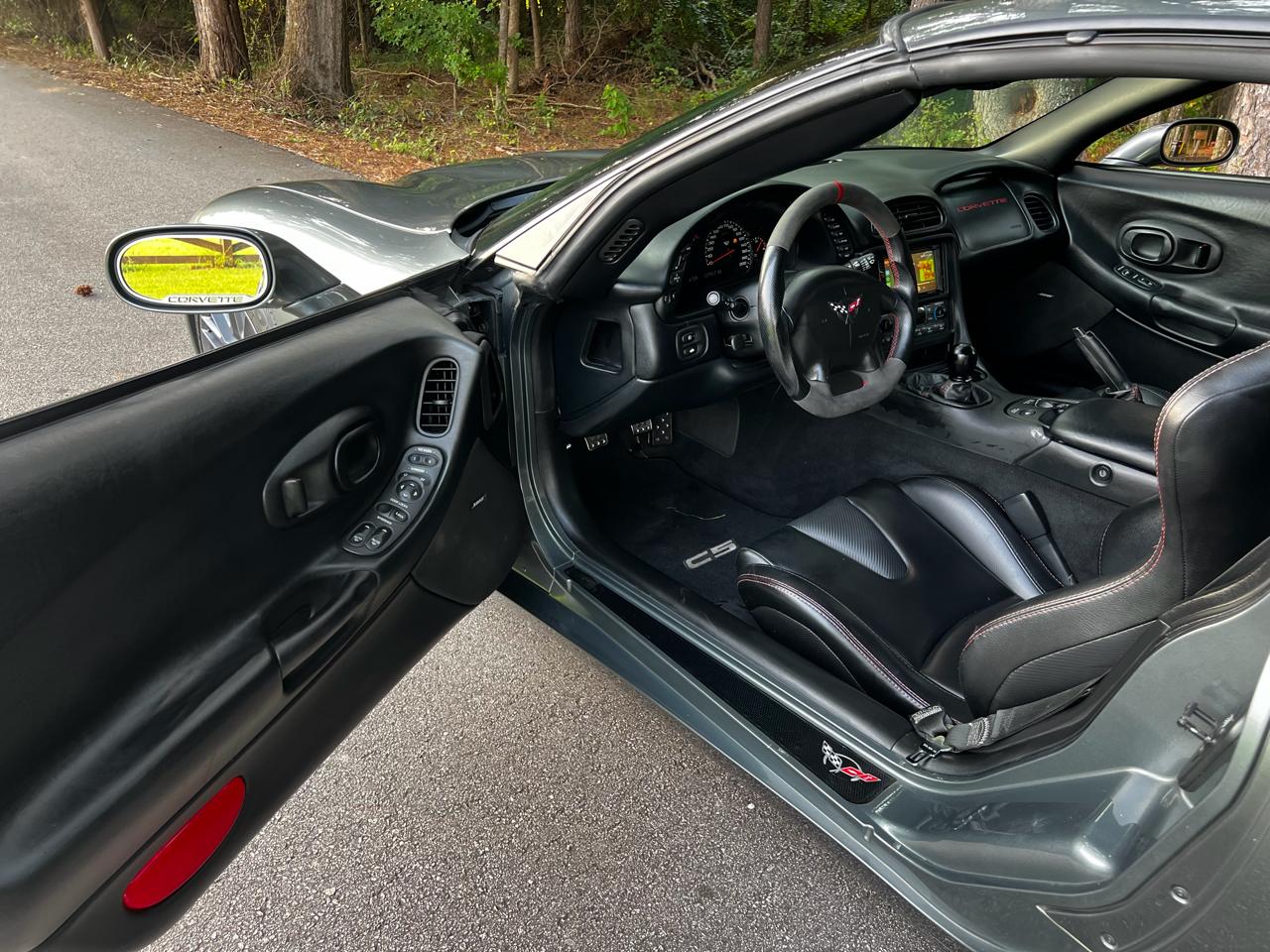 Chevrolet Corvette Coupe 2004