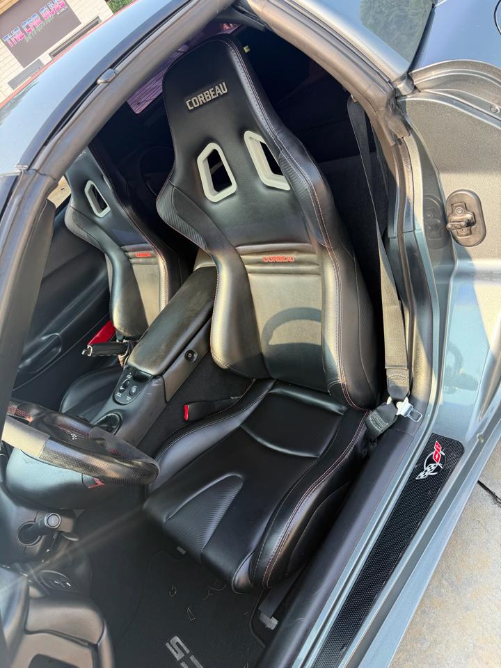 Chevrolet Corvette Coupe 2004