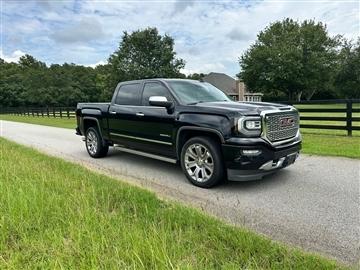 2018 GMC Sierra 1500 4WD Crew Cab 143.5" Denali