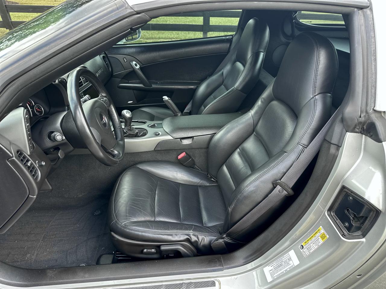 Chevrolet Corvette 2dr Cpe w/2LT 2007
