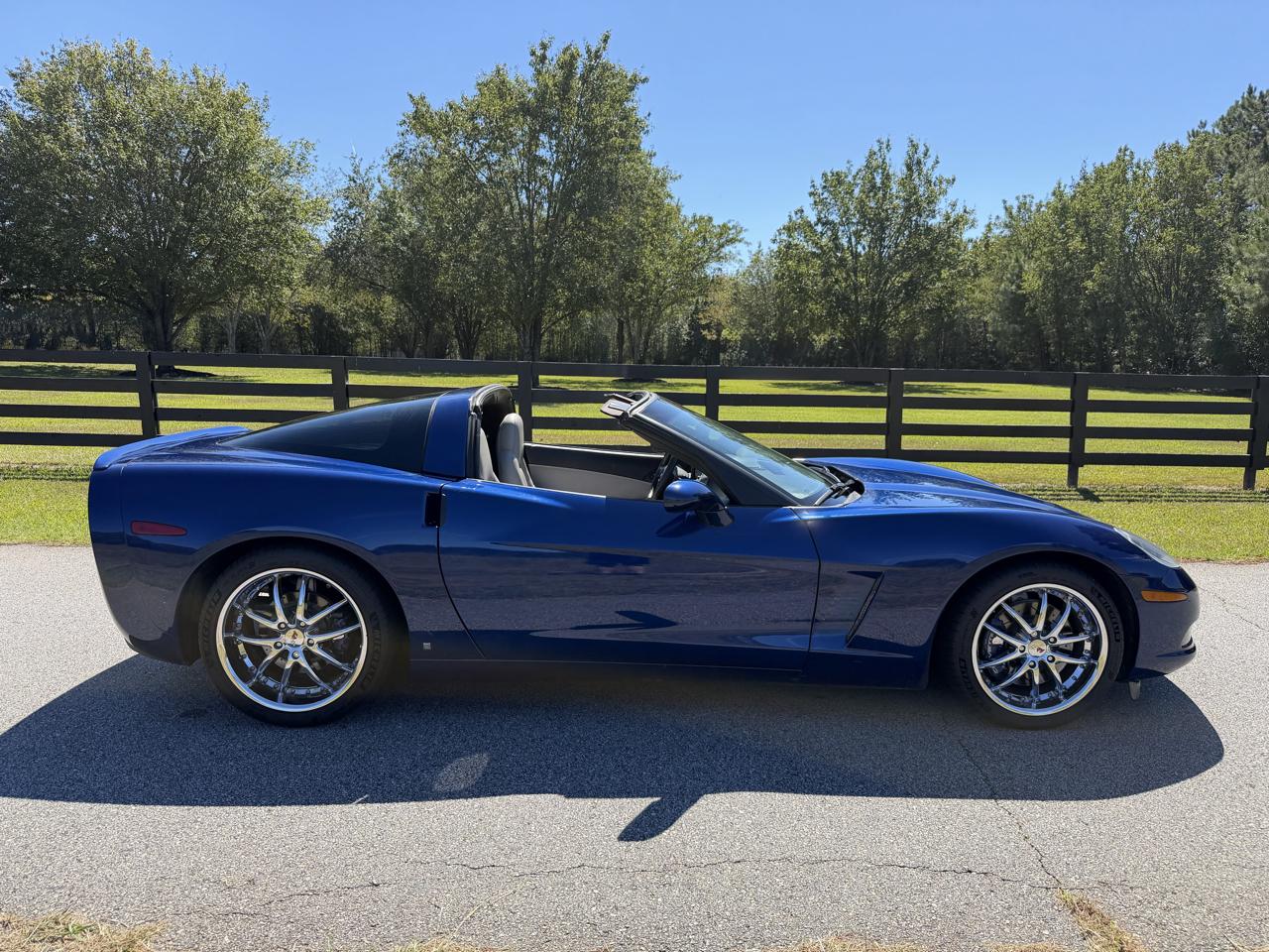 Chevrolet Corvette Coupe 2006