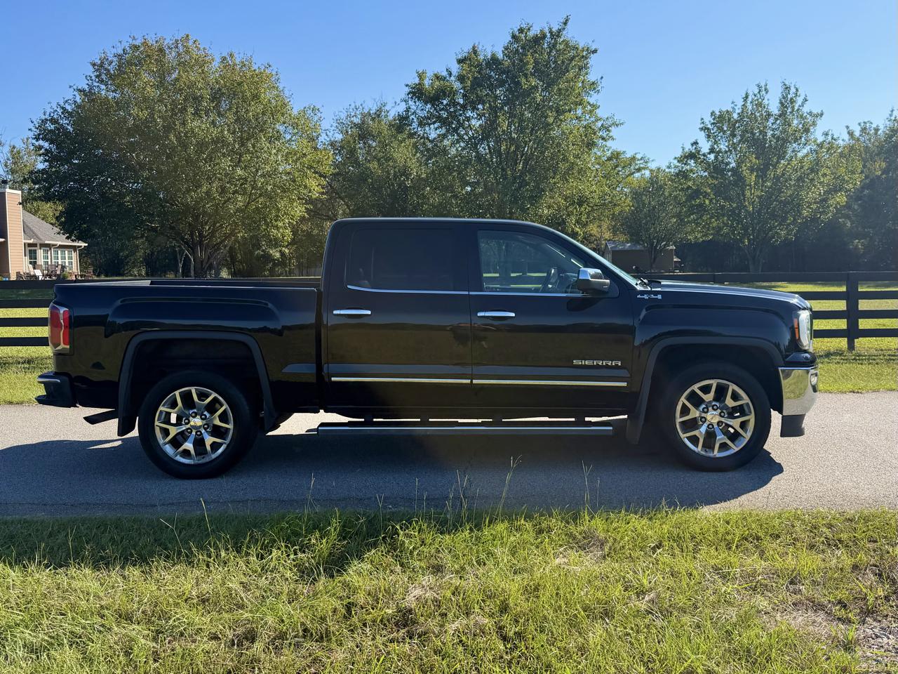 GMC Sierra 1500 SLT Crew Cab Short Box 4WD 2016