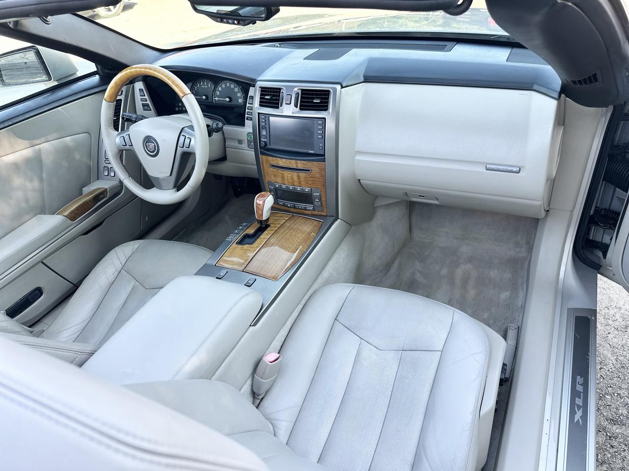 Cadillac XLR Convertible 2006