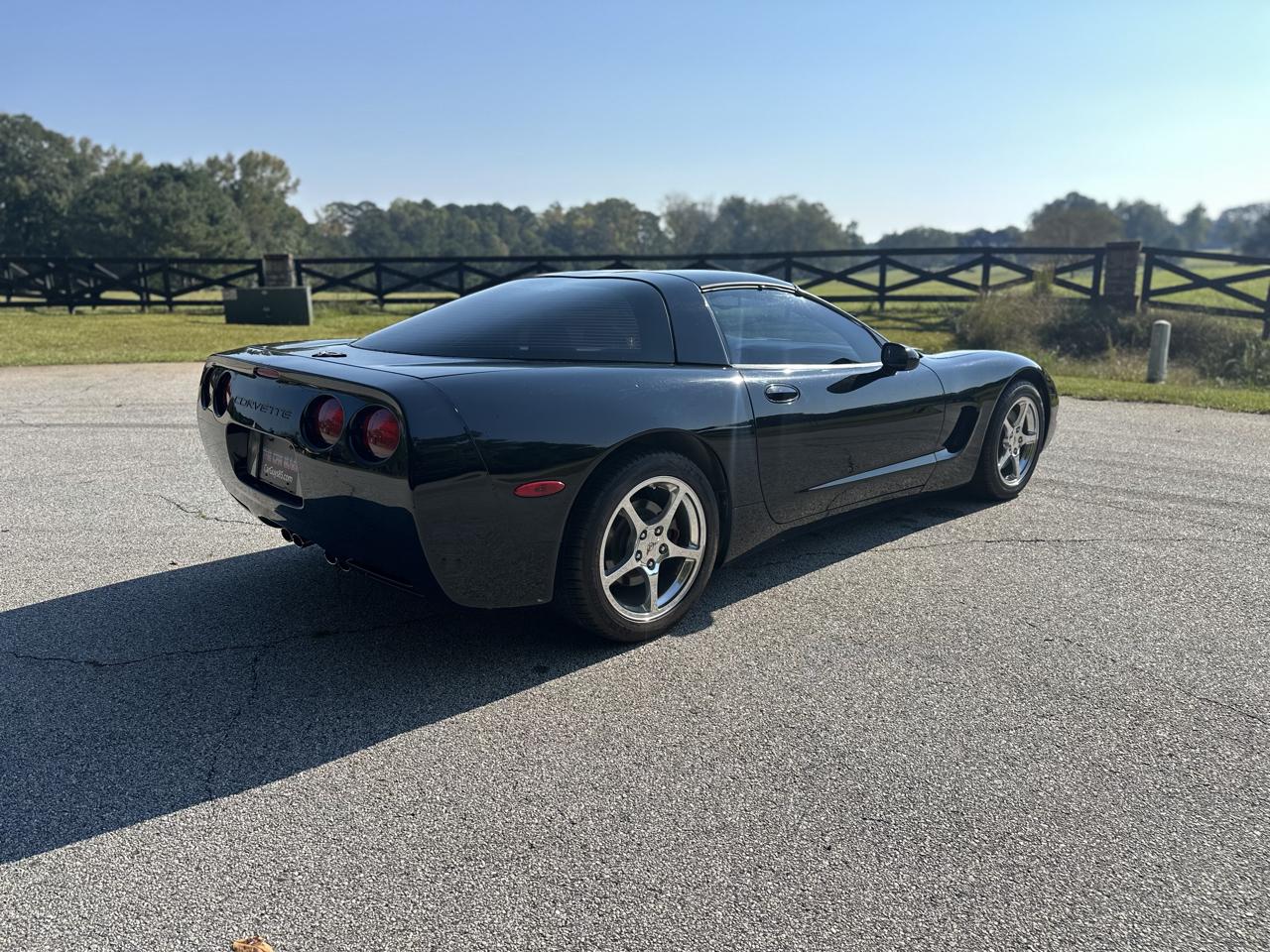 Chevrolet Corvette Coupe 2002