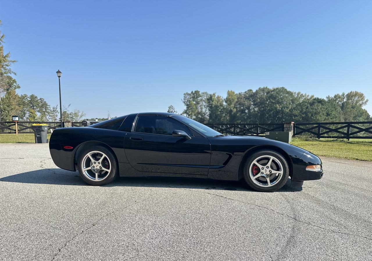 Chevrolet Corvette Coupe 2002