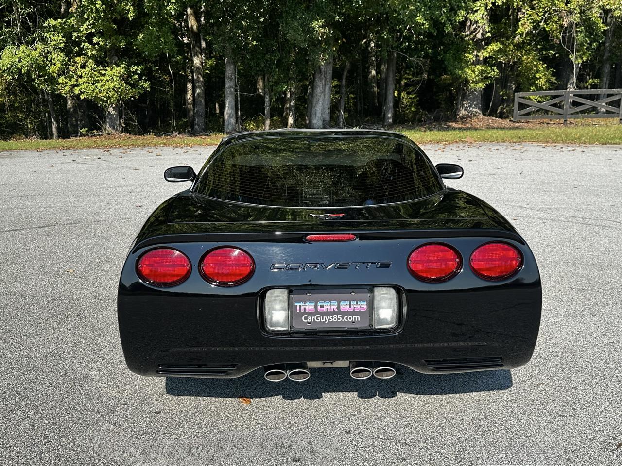 Chevrolet Corvette Coupe 2002