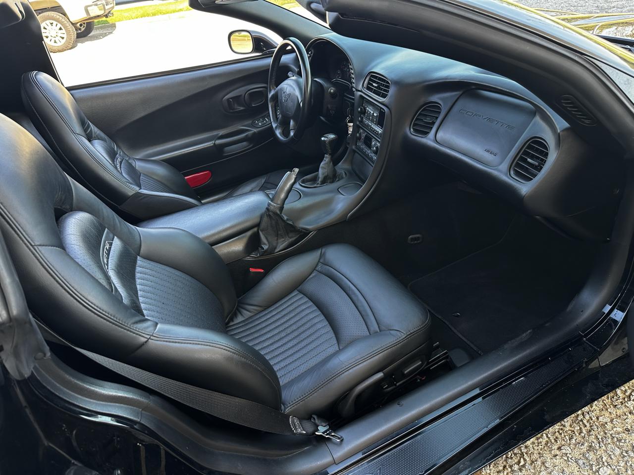 Chevrolet Corvette Coupe 2002