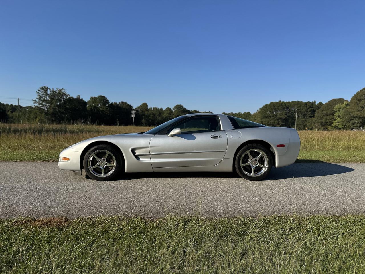 Chevrolet Corvette Coupe 2002