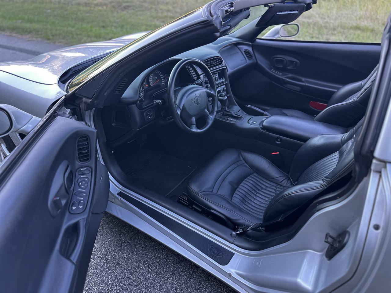 Chevrolet Corvette Coupe 2002