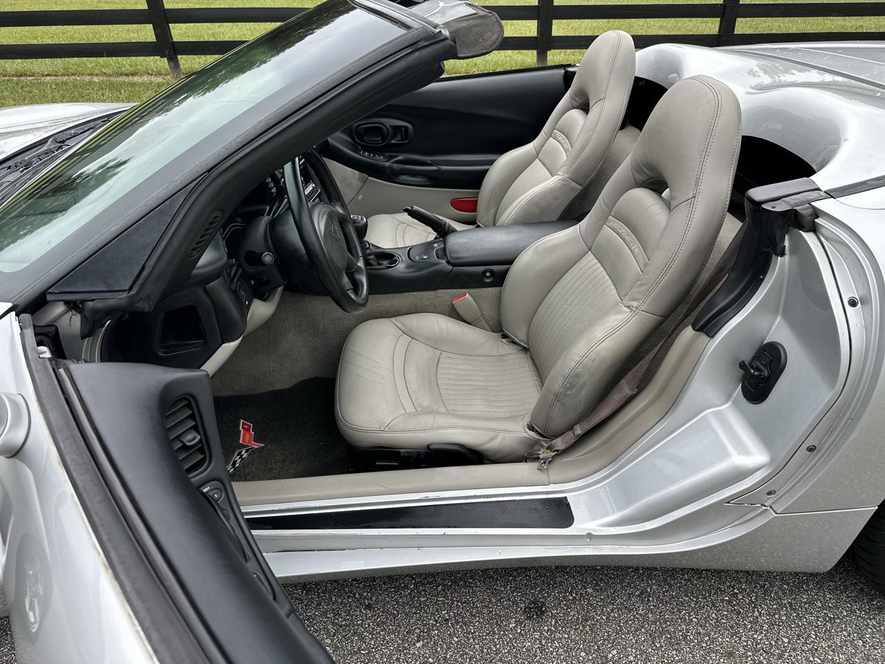 Chevrolet Corvette Convertible 2002