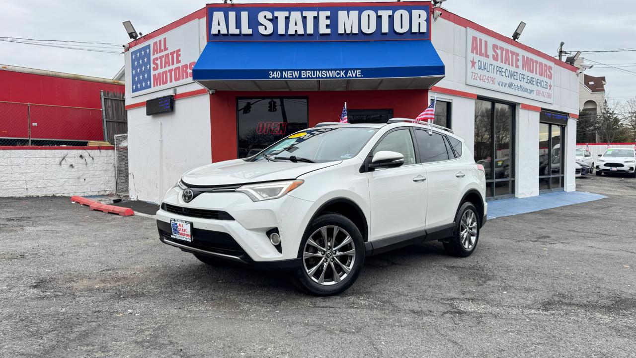 Toyota RAV4 Platinum AWD (Natl) 2017