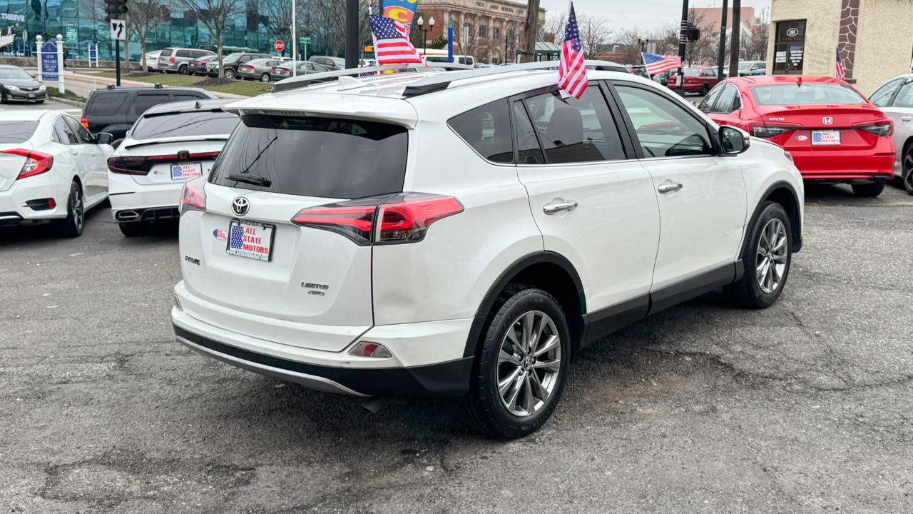 Toyota RAV4 Platinum AWD (Natl) 2017
