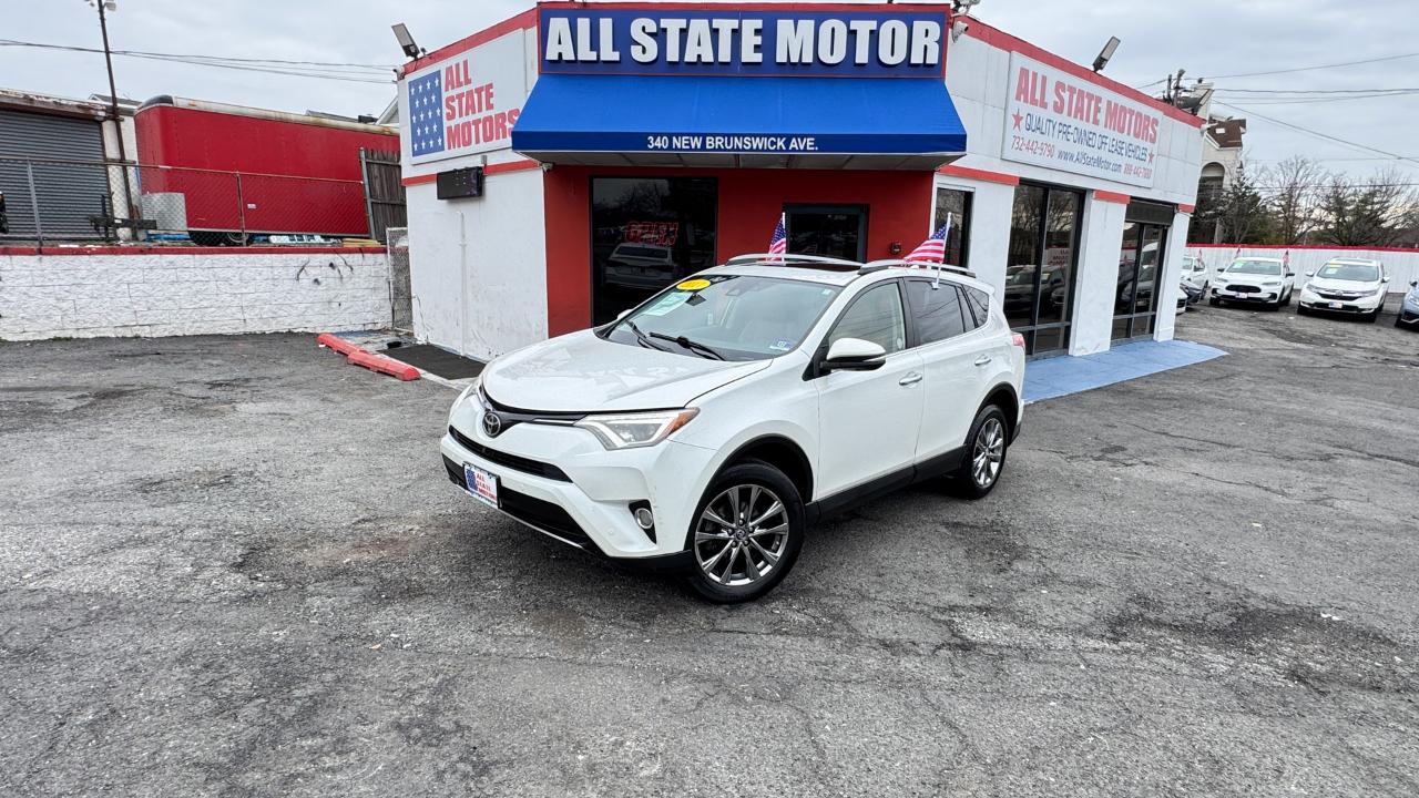 Toyota RAV4 Platinum AWD (Natl) 2017