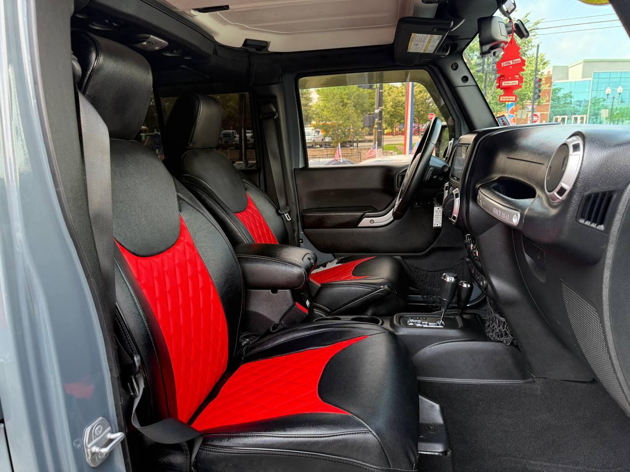 Jeep Wrangler Unlimited 4WD 4dr Rubicon Hard Rock 2015
