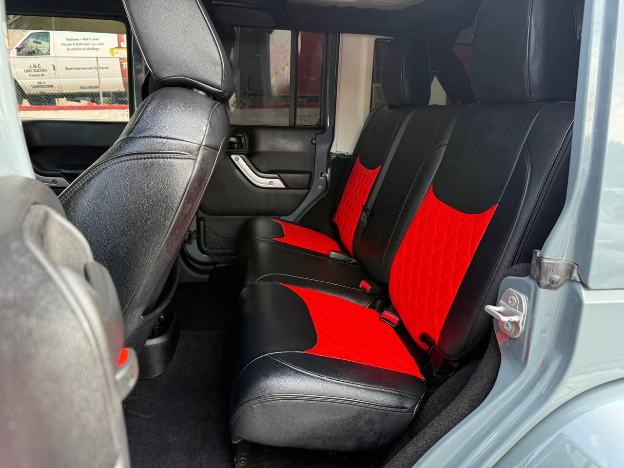 Jeep Wrangler Unlimited 4WD 4dr Rubicon Hard Rock 2015
