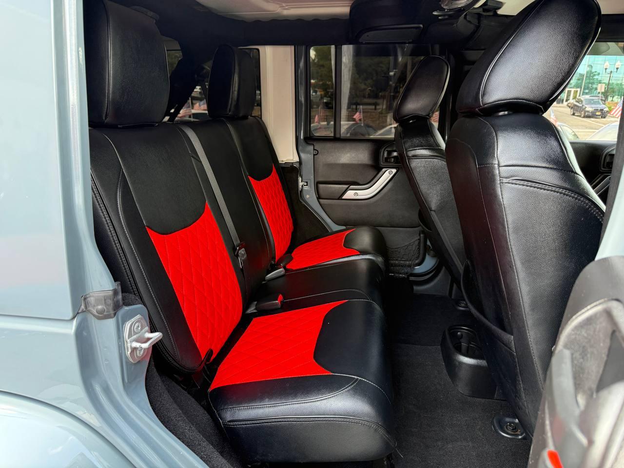 Jeep Wrangler Unlimited 4WD 4dr Rubicon Hard Rock 2015