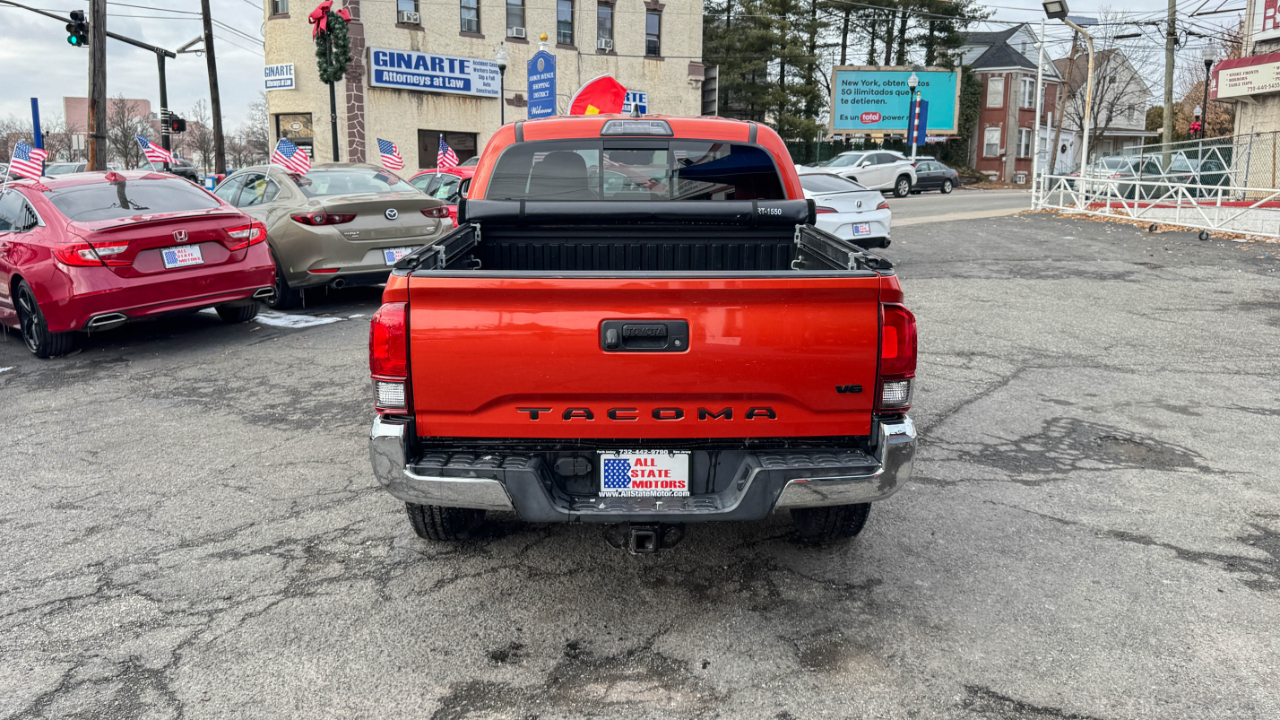 Toyota Tacoma TRD Off Road Double Cab 5' Bed V6 4x4 AT (Natl) 2018