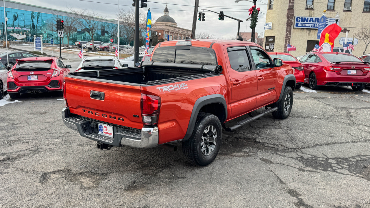 Toyota Tacoma TRD Off Road Double Cab 5' Bed V6 4x4 AT (Natl) 2018