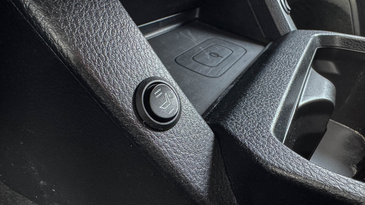 Toyota Tacoma TRD Off Road Double Cab 5' Bed V6 4x4 AT (Natl) 2018