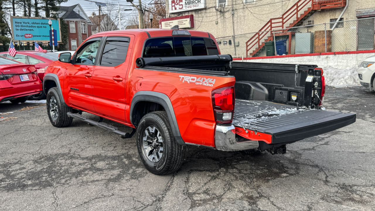 Toyota Tacoma TRD Off Road Double Cab 5' Bed V6 4x4 AT (Natl) 2018