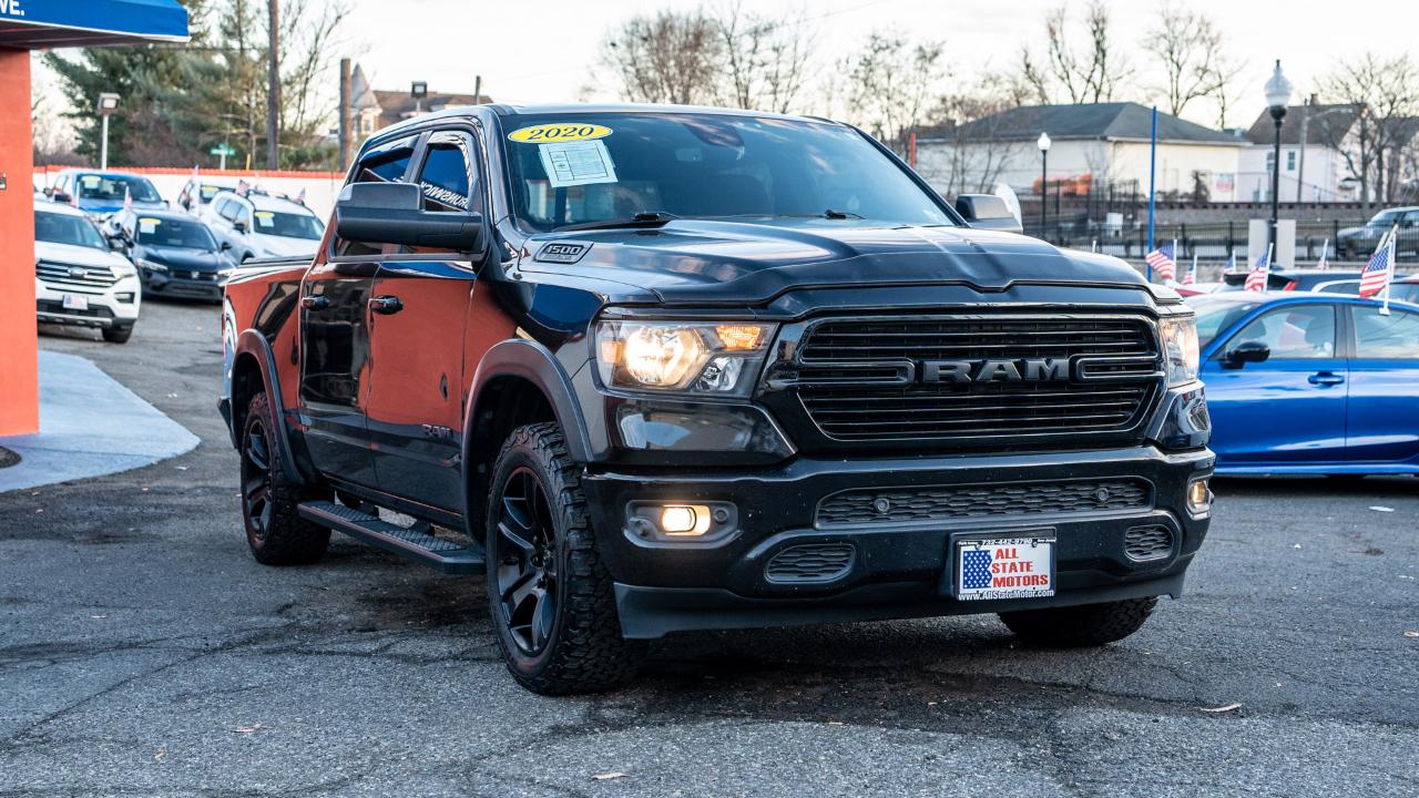 RAM 1500 Big Horn 4x4 Crew Cab 5'7" Box 2020