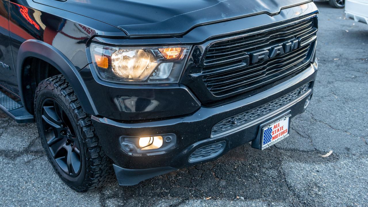 RAM 1500 Big Horn 4x4 Crew Cab 5'7" Box 2020