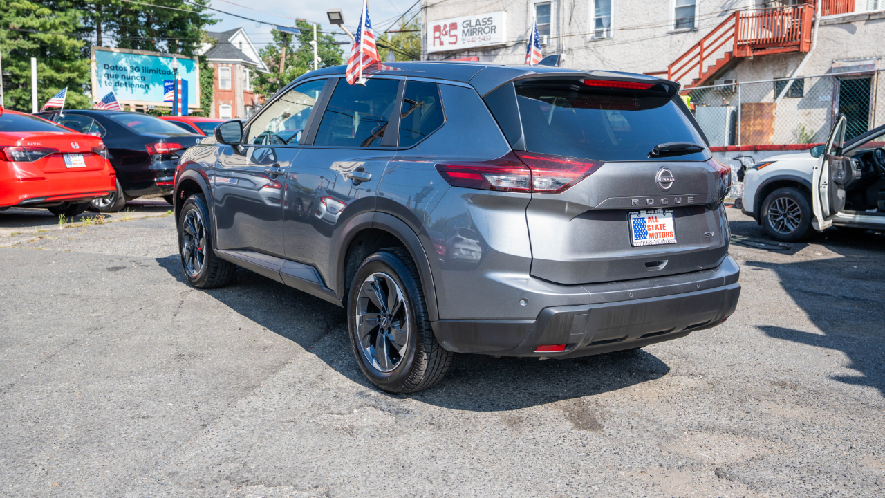 Nissan Rogue FWD SV 2024