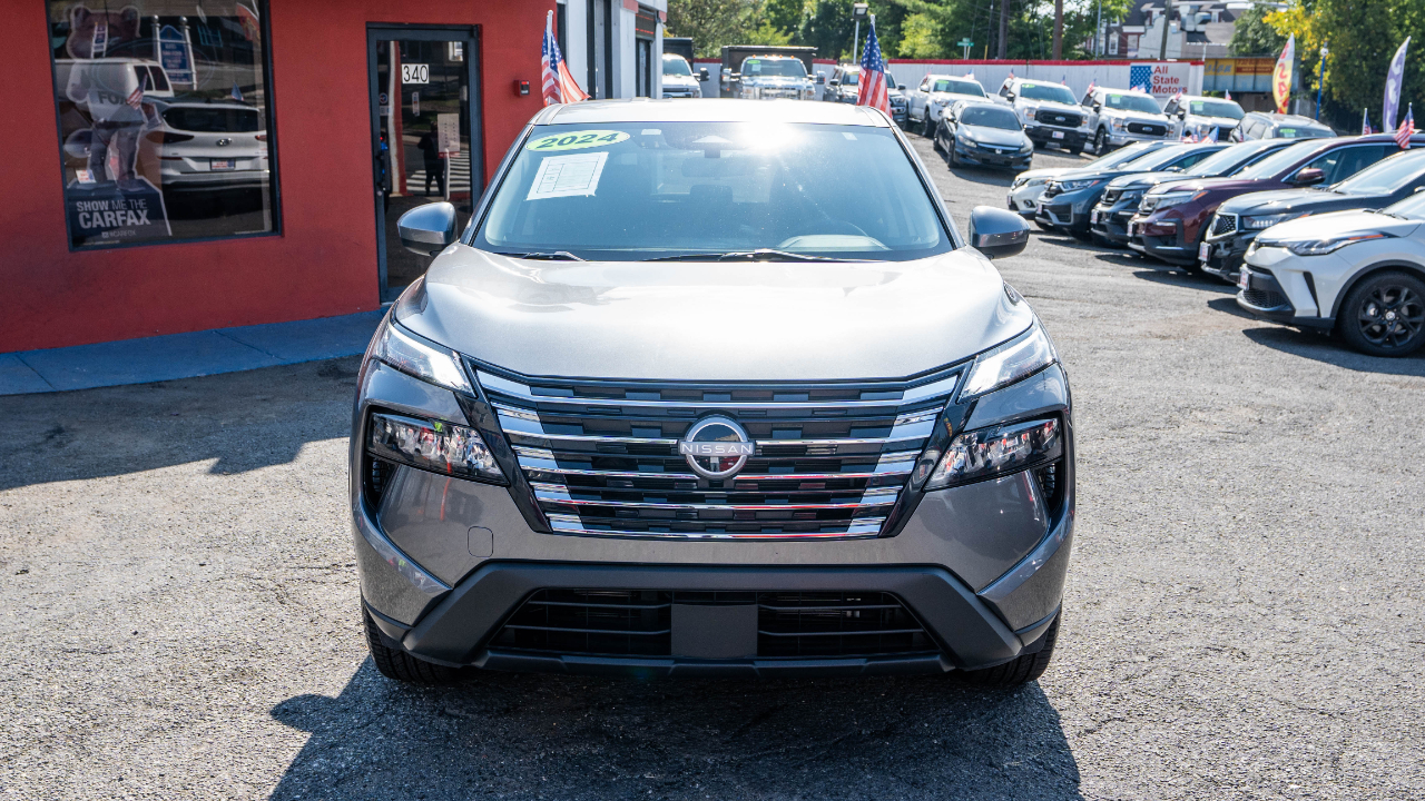 Nissan Rogue FWD SV 2024