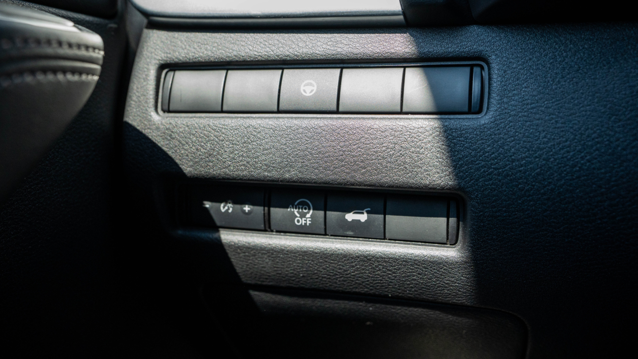 Nissan Rogue FWD SV 2024