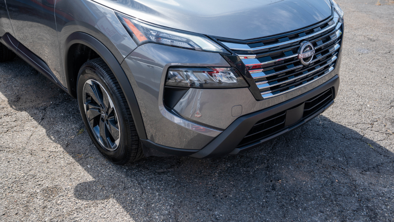 Nissan Rogue FWD SV 2024