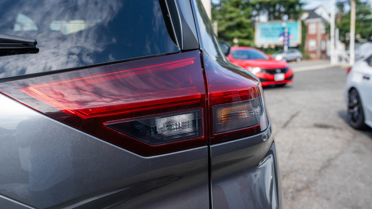 Nissan Rogue FWD SV 2024