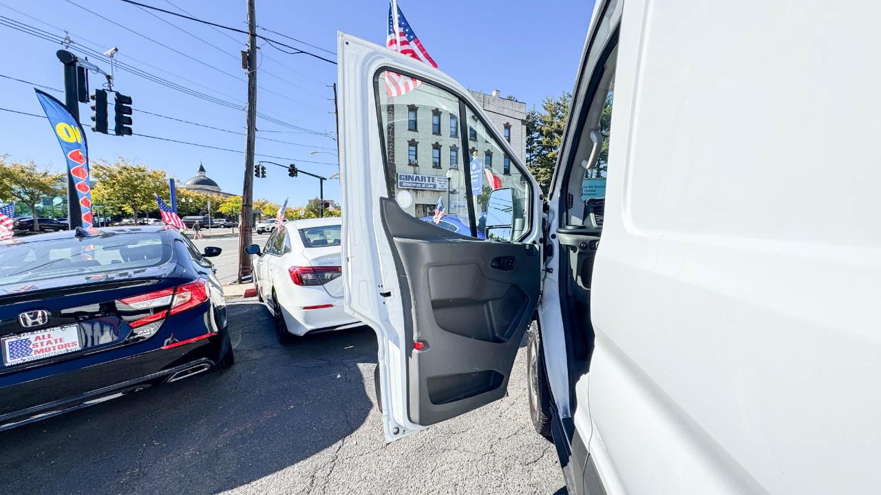 Ford Transit Cargo Van T-350 148" Med Rf 9500 GVWR RWD 2020