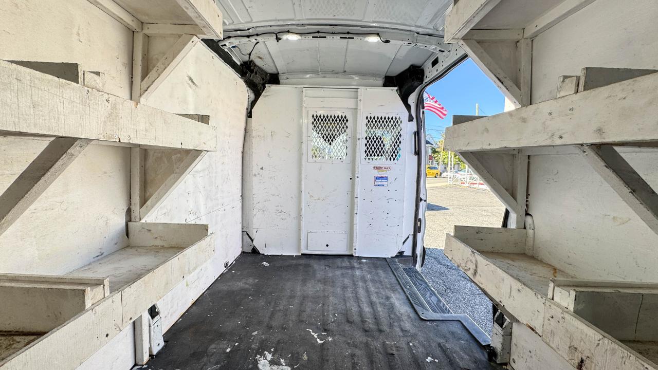 Ford Transit Cargo Van T-350 148" Med Rf 9500 GVWR RWD 2020