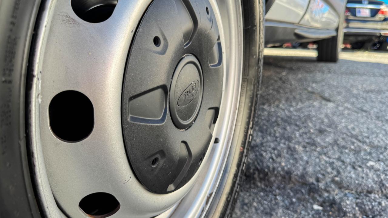 Ford Transit Cargo Van T-350 148" Med Rf 9500 GVWR RWD 2020