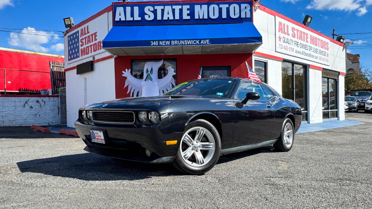 Dodge Challenger 2dr Cpe SE 2010