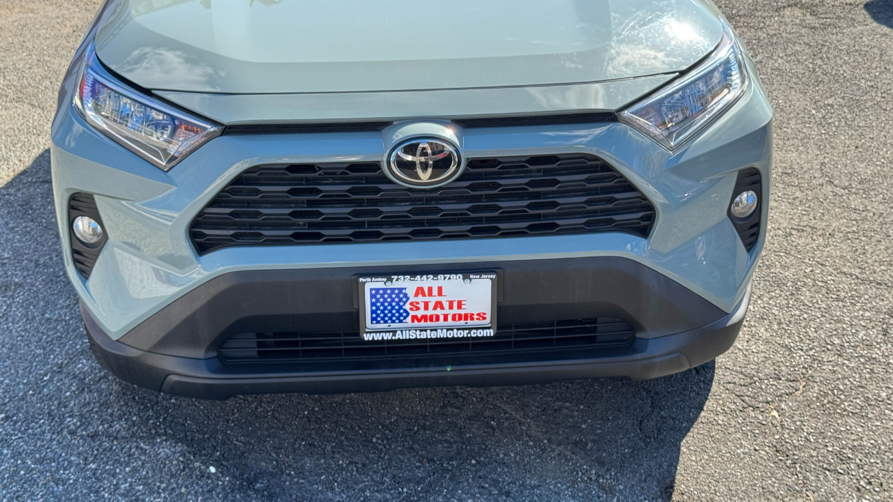 Toyota RAV4 XLE Premium AWD (Natl) 2021