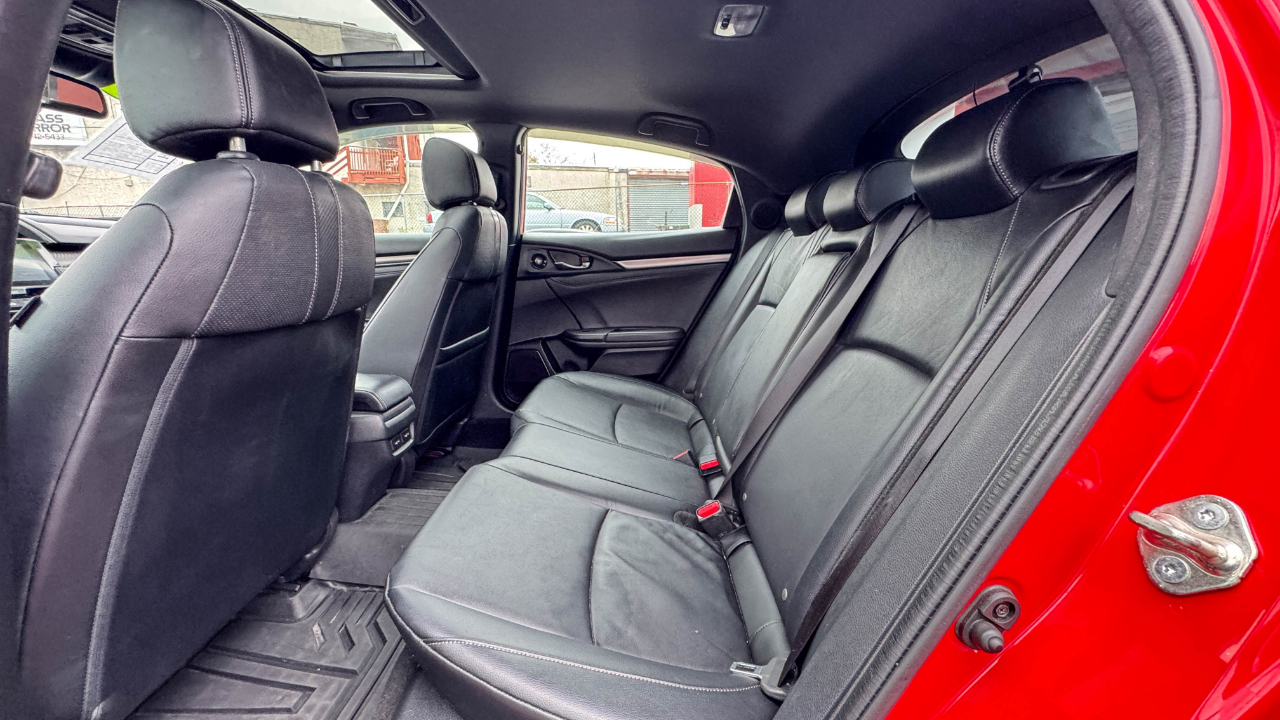 Honda Civic Hatchback Sport Touring CVT 2017