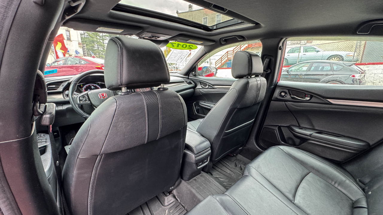 Honda Civic Hatchback Sport Touring CVT 2017