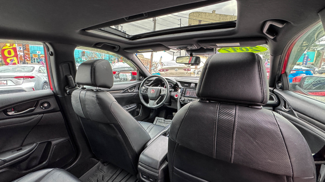 Honda Civic Hatchback Sport Touring CVT 2017