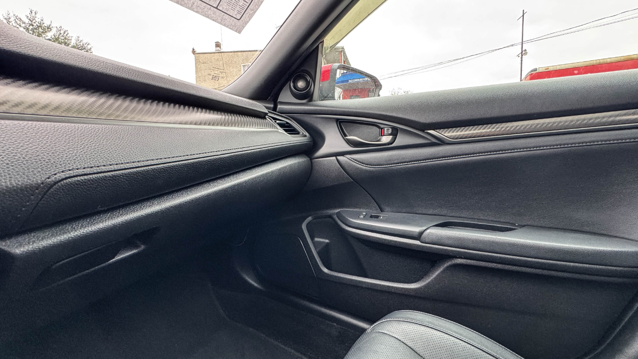 Honda Civic Hatchback Sport Touring CVT 2017